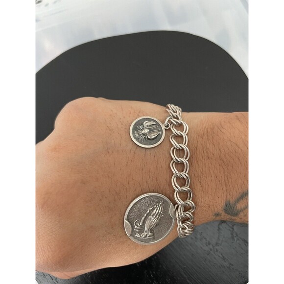 Vintage Sterling Silver Charm Bracelet with 3 Charms weighing 18 Grams~7" - Picture 12 of 13